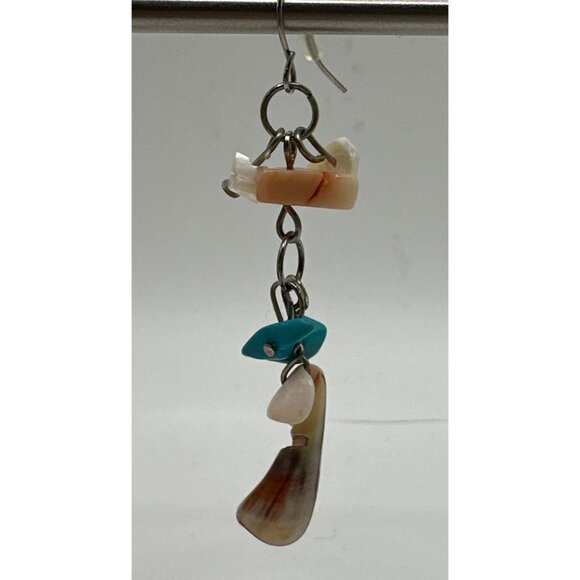 Silver Tone Natural Stone Shell Conch  Coral Dyed Howlite Dangle Earrings 2.5” - Picture 1 of 14